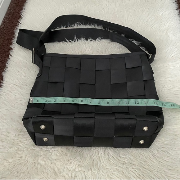 Harvey Seat Belt Large Bag - Picture 8 of 10